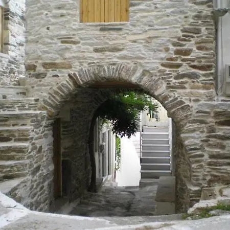 Andrielos Moni (Naxos)
