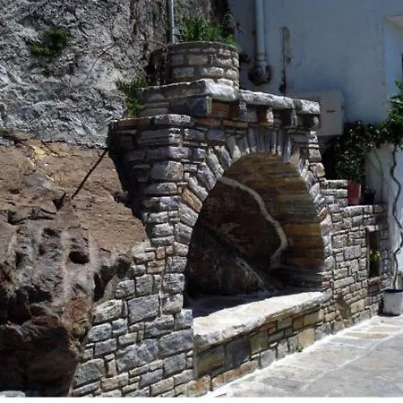 Σπίτι διακοπών Andrielos Moni (Naxos)
